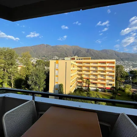 Locarno: Casa Lido * Локарно